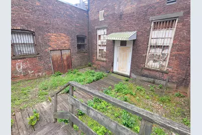 827 Chapel Street, New Haven, CT 06510 - Photo 20