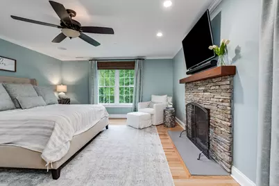 15A Shore Road, Waterford, CT 06385 - Photo 16