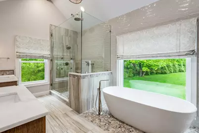 15A Shore Road, Waterford, CT 06385 - Photo 18