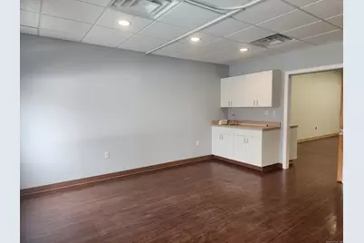 1449 Old Waterbury Road #102, Southbury, CT 06488 - Photo 6