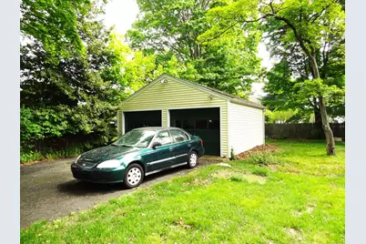 209 South Pine Creek Road, Fairfield, CT 06824 - Photo 14