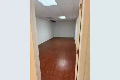 367 Orange Street, Bridgeport, CT 06607 - Photo 4