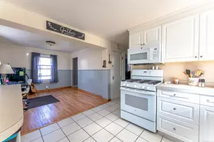 74 Macarthur Dr, Waterbury, CT 06704 - Photo 12