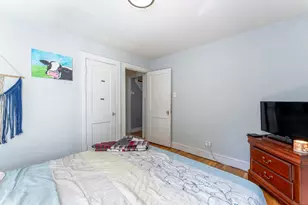 74 Macarthur Dr, Waterbury, CT 06704 - Photo 16