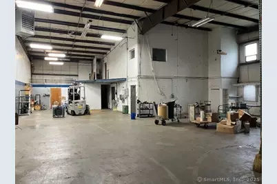 34 Panagrosi Circle, East Haven, CT 06512 - Photo 10