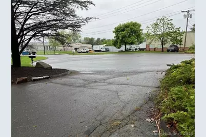 34 Panagrosi Circle, East Haven, CT 06512 - Photo 4