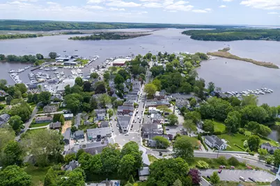 3 Essex Square, Essex, CT 06426 - Photo 2