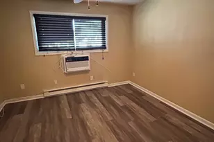 159 Kings Hwy, Milford, CT 06460 - Photo 10