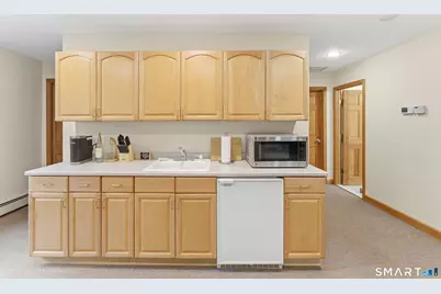 80 Mariner Circle, Trumbull, CT 06611 - Photo 36