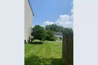 58 Amanda Circle, Windsor, CT 06095 - Photo 6