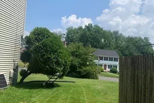 58 Amanda Cir, Windsor, CT 06095 - Photo 6