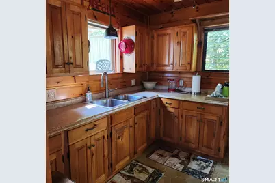 736 West Wakefield Boulevard, Winchester, CT 06098 - Photo 22