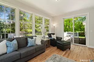 47 Summit Ridge Rd, Stamford, CT 06902 - Photo 18