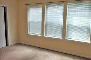 18 Greenview Ln, Milford, CT 06461 - Photo 28