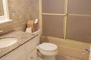 34 Katie Ln, Waterbury, CT 06708 - Photo 14