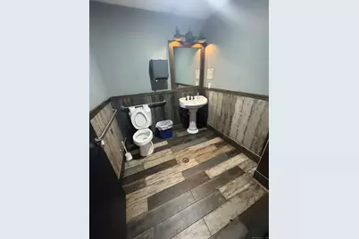 1189 Central Avenue, Bridgeport, CT 06607 - Photo 10