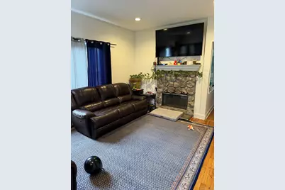 385 Chamberlain Avenue, Bridgeport, CT 06606 - Photo 8