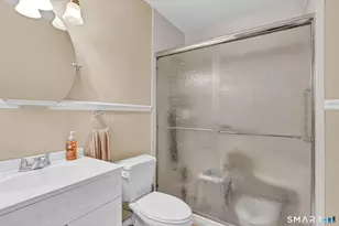 43 Millbrook Ct, Newington, CT 06111 - Photo 22