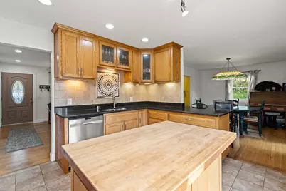 2 Pine Hill Road, New Fairfield, CT 06812 - Photo 10