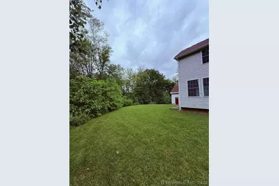 15 Suffield Street, Windsor Locks, CT 06096 - Photo 6