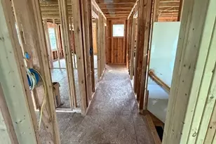 15 Suffield St, Windsor Locks, CT 06096 - Photo 22