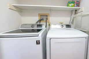 2 Mansfield Grove Rd, East Haven, CT 06512 - Photo 22