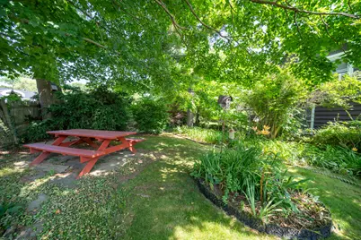 198 Shore Drive, Branford, CT 06405 - Photo 20