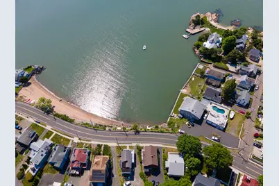 198 Shore Drive, Branford, CT 06405 - Photo 4