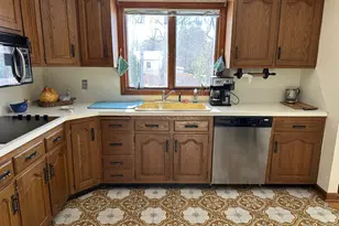 165 Birchwood Dr, Torrington, CT 06790 - Photo 8