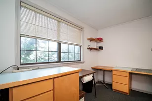 27 Lucy St, Woodbridge, CT 06525 - Photo 12