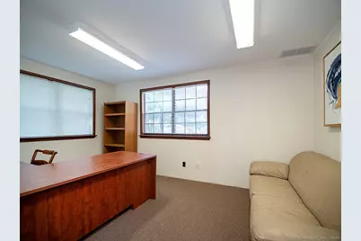 27 Lucy Street, Woodbridge, CT 06525 - Photo 20