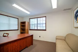 27 Lucy St, Woodbridge, CT 06525 - Photo 20