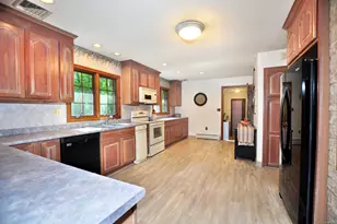 18 Fiano Rd, Bolton, CT 06043 - Photo 14