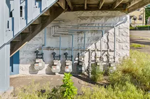 728 Quinnipiac Ave, New Haven, CT 06513 - Photo 32