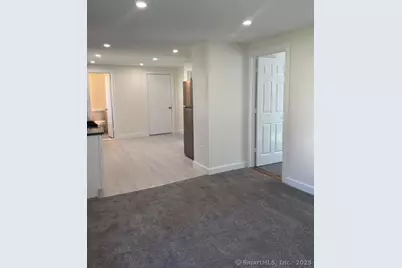 70 Dyke Lane, Stamford, CT 06902 - Photo 6