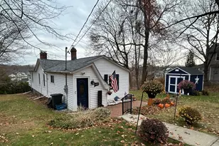 129 Farview Ave, Wolcott, CT 06716 - Photo 2