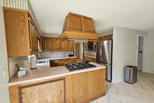 105 Minortown Rd, Woodbury, CT 06798 - Photo 16