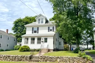 46 Glenwood St, Manchester, CT 06040 - Photo 2