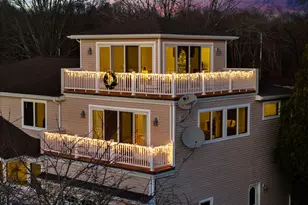 224 Neptune Dr, Groton, CT 06340 - Photo 2