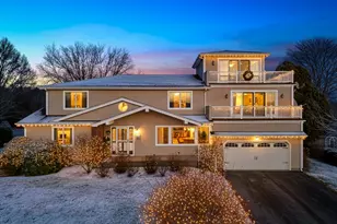 224 Neptune Dr, Groton, CT 06340 - Photo 1