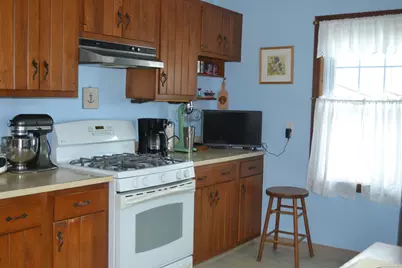 110 Columbus Avenue, East Lyme, CT 06357 - Photo 4