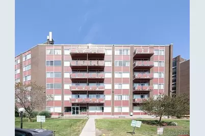 1310 Berlin Turnpike #APT 525, Wethersfield, CT 06109 - Photo 1