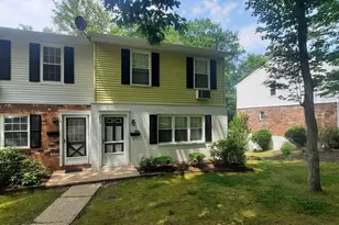 75 Hunter Ct, Torrington, CT 06790 - Photo 1