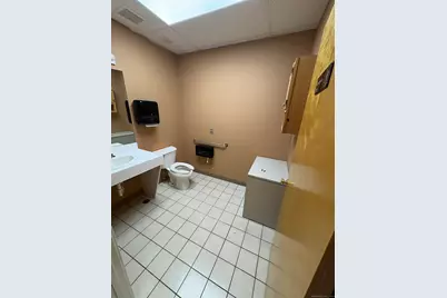 1575 Boston Post Road #C - Building B, Guilford, CT 06437 - Photo 8