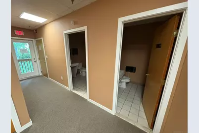 1575 Boston Post Road #C - Building B, Guilford, CT 06437 - Photo 4