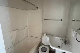 1873 Stratford Ave, Bridgeport, CT 06607 - Photo 4