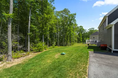 33 Arbor Crossing, East Lyme, CT 06333 - Photo 36