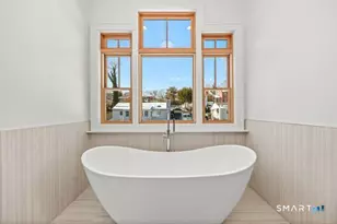 105 Houston Terrace, Stamford, CT 06902 - Photo 18