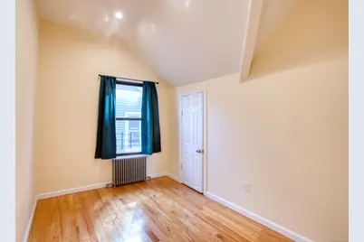 247 Willow Street #3, Waterbury, CT 06710 - Photo 8