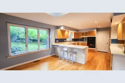 518 Woodbine Road, Stamford, CT 06903 - Photo 6